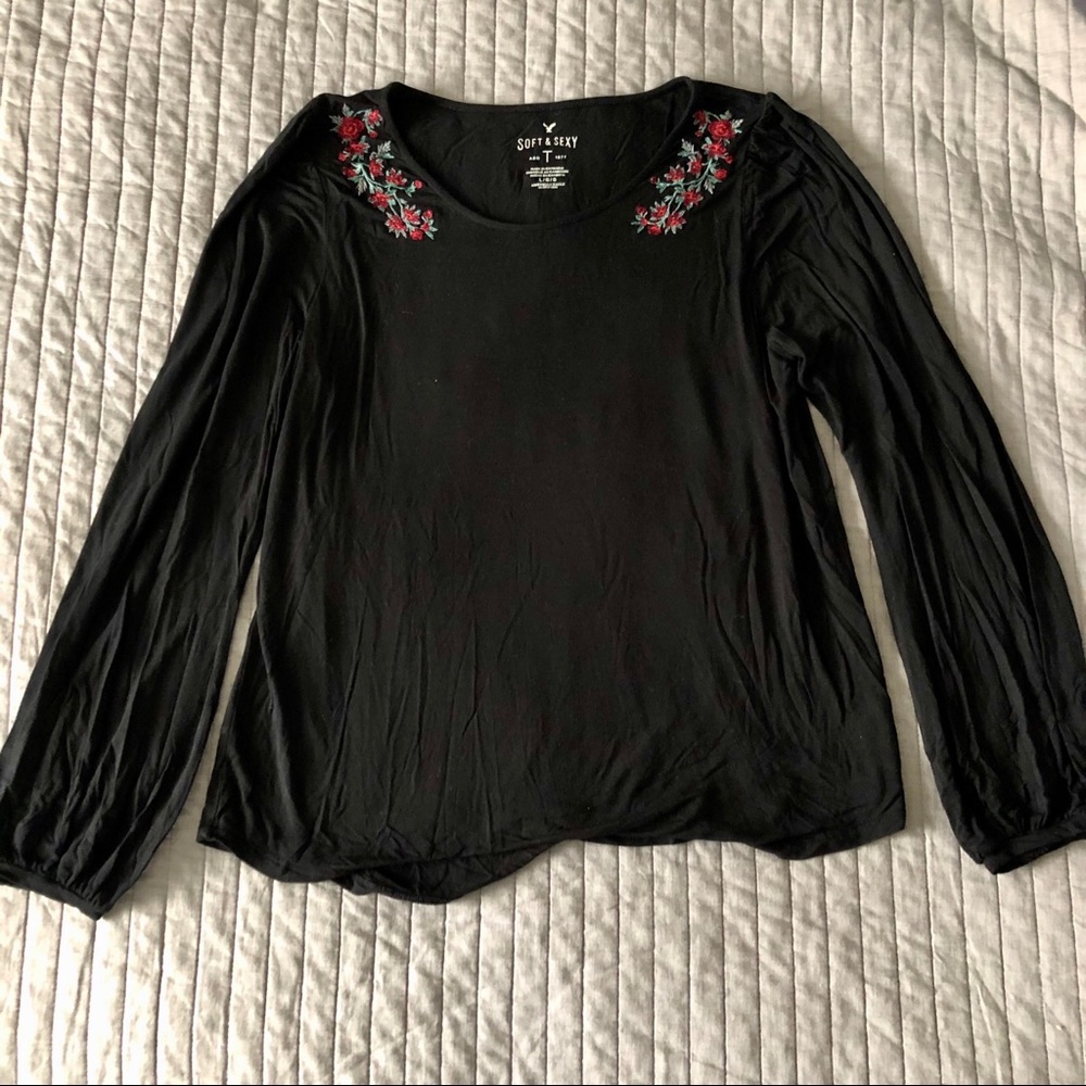 Never Worn American Eagle Top
